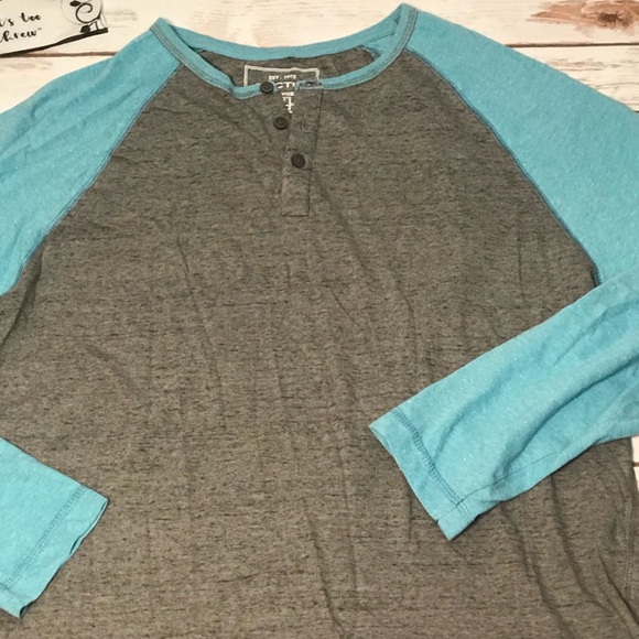 ❤️3 for $15❤️ Cactus New York shirt size xl - Picture 3 of 3